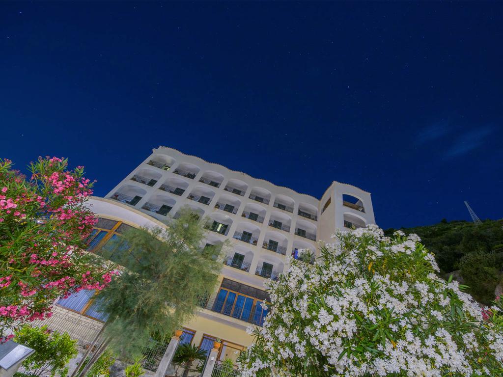 Hotel Sole Splendid Maiori Exteriér fotografie